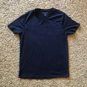 Unbound Merino T Shirt 100% Merino Wool Lightweight V Neck Tee